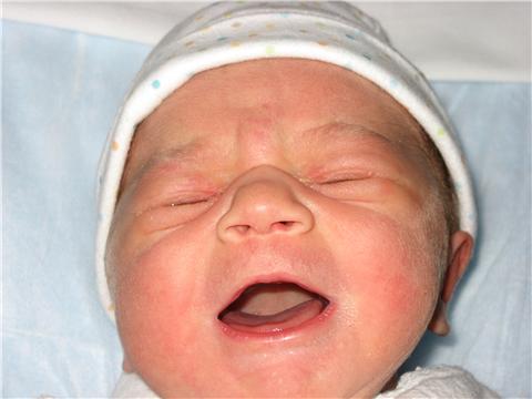 Dad Said His Baby Wouldn’t Cry?