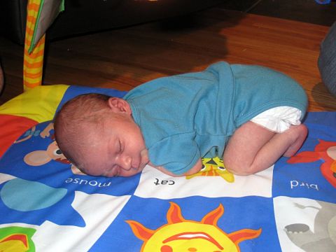 Tummy Time = Sleepy Time