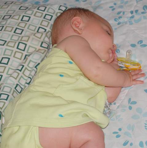 I’m a side-sleeper (with supervision!)…