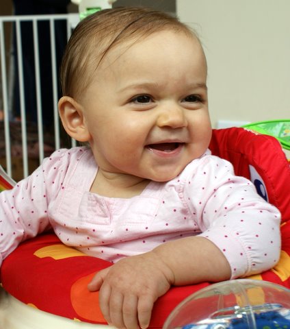 The jumperoo is getting boring…