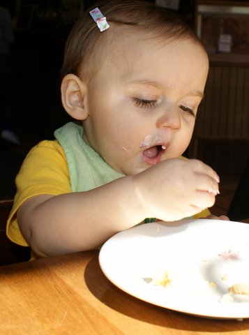 Yes, that’s a barrette; quite girly, no?